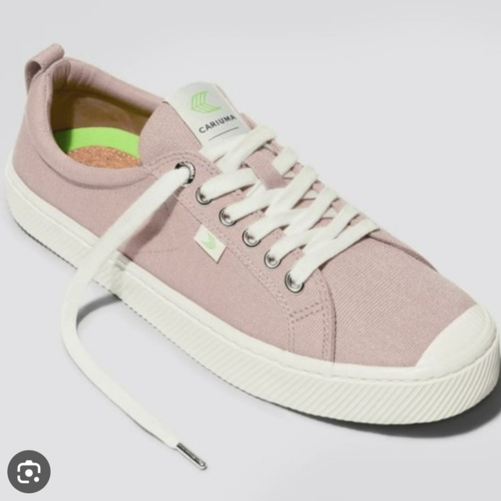 Cariuma OCA Low Rise Canvas Sneaker Size 6.5
